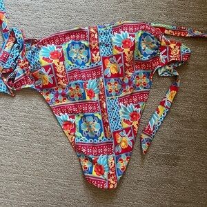 NWOT - strapless one piece bikini